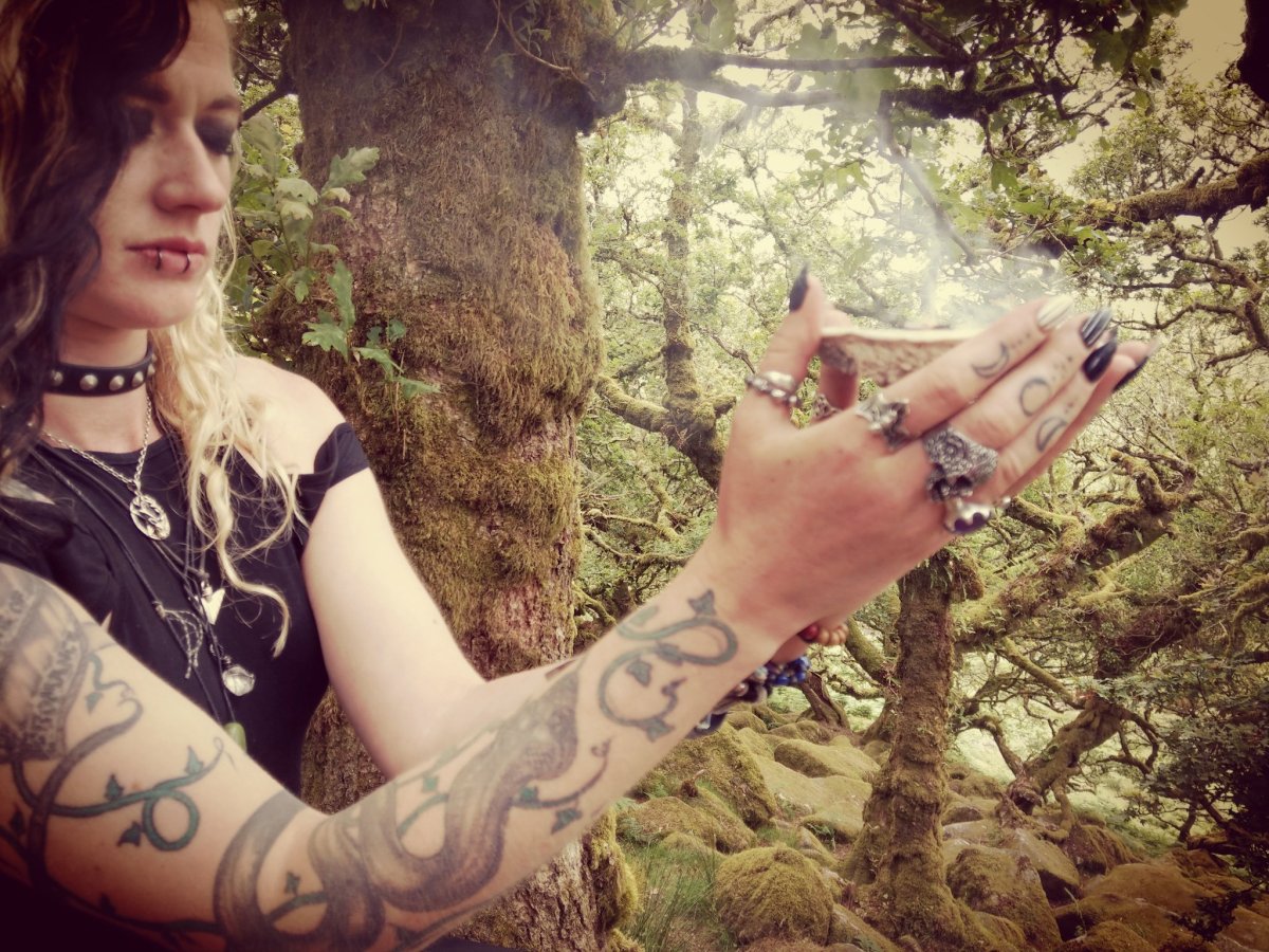 Smoke cleansing, Why and how we do&nbsp;it.